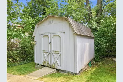 464 Logan Ave, Sharon, PA 16146 - Photo 8