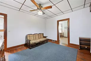 464 Logan Ave, Sharon, PA 16146 - Photo 6