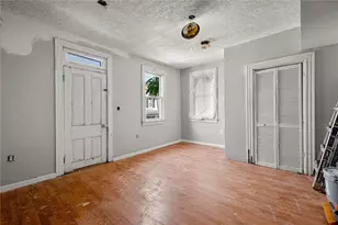 2332 Eccles St, Pittsburgh, PA 15210 - Photo 16