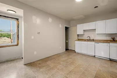 2332 Eccles St, Pittsburgh, PA 15210 - Photo 20