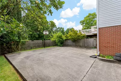 232 Carriage Blvd, Pittsburgh, PA 15239 - Photo 22