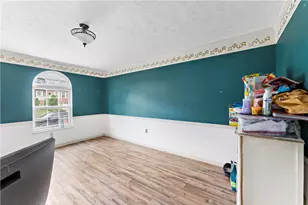 232 Carriage Blvd, Pittsburgh, PA 15239 - Photo 1
