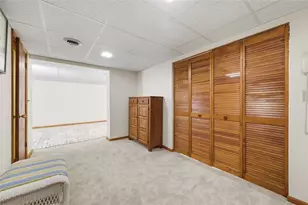 10062 Oakridge Dr, Pittsburgh, PA 15090 - Photo 30
