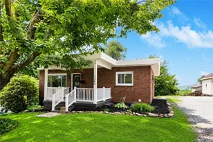 1040 Summit Dr, Greensburg, PA 15601 - Photo 1