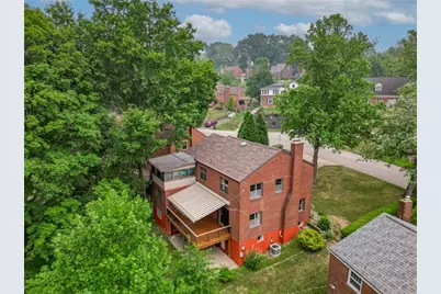 4730 Rolling Hills Road, Pittsburgh, PA 15236 - Photo 2