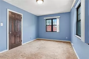 4730 Rolling Hills Rd, Pittsburgh, PA 15236 - Photo 32