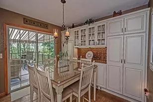 638 Knoll Ln, Upper Burrell, PA 15613 - Photo 2