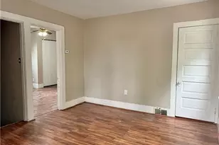 301 Run St, Carnegie, PA 15106 - Photo 6