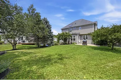 202 W Vanderbilt Drive, Adams Township, PA 16046 - Photo 32