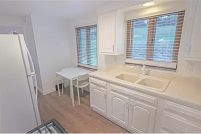 1041 Dallett Road, Pittsburgh, PA 15227 - Photo 2