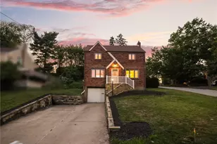 1041 Dallett Rd, Pittsburgh, PA 15227 - Photo 16