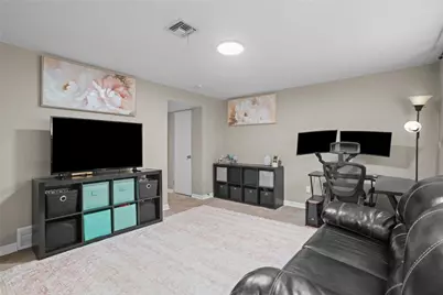 275 Lilac Dr, Monroeville, PA 15146 - Photo 22