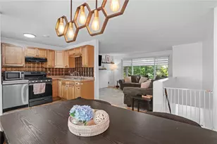 275 Lilac Dr, Monroeville, PA 15146 - Photo 4