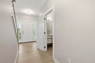 9275 Harmony Dr, Pittsburgh, PA 15237 - Photo 16