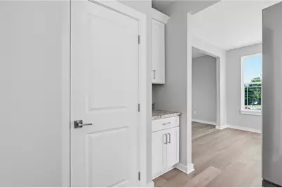 9275 Harmony Drive, Pittsburgh, PA 15237 - Photo 12