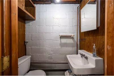 110 Bartley Ave, Twp of But NW, PA 16001 - Photo 28