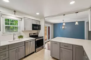 9195 Collington Square, Pittsburgh, PA 15101 - Photo 8