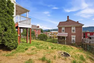 636 1/2 5th Ave, Coraopolis, PA 15108 - Photo 22