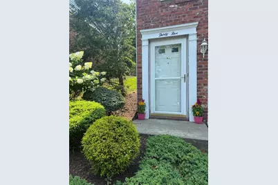 35 Shadow Dr, Pittsburgh, PA 15227 - Photo 2