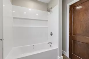 241 Charles Ave, New Kensington, PA 15068 - Photo 14