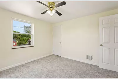 8055 Remington Drive, Pittsburgh, PA 15237 - Photo 18