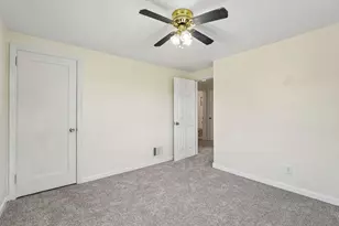 8055 Remington Dr, Pittsburgh, PA 15237 - Photo 22