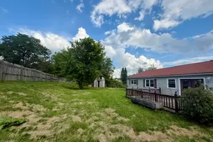 10 Main St, Smith Township, PA 15004 - Photo 4