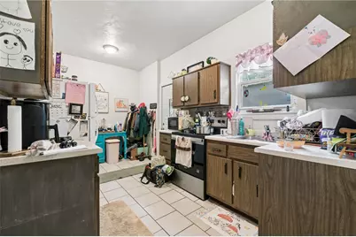 323 E Pittsburgh, Greensburg, PA 15601 - Photo 10