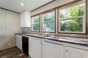 195 Falls Church Rd, North Fayette, PA 15126 - Photo 8