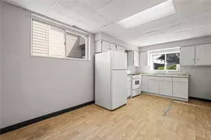 630 Margaret St, Pittsburgh, PA 15210 - Photo 10