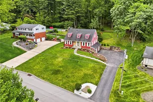 105 Windgate Dr, Marshall, PA 15090 - Photo 2