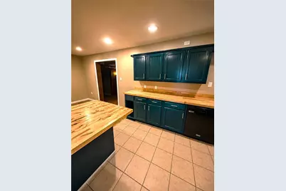 2019 Arnold Acres Dr, Banksville/Westwood, PA 15205 - Photo 8