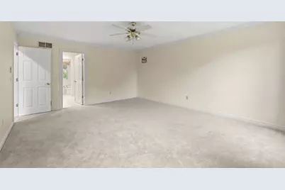 208 Virginia Manor Drive, Pittsburgh, PA 15215 - Photo 14