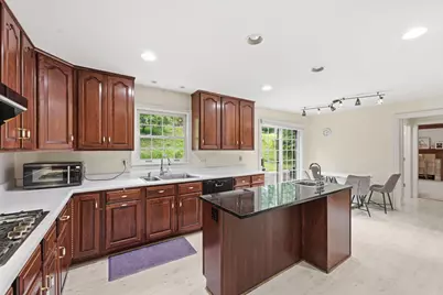 208 Virginia Manor Drive, Pittsburgh, PA 15215 - Photo 8