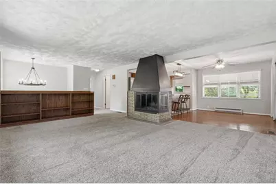 1718 Mountainview Dr, Monroeville, PA 15146 - Photo 4