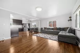 514 Fort Couch Rd, Pittsburgh, PA 15241 - Photo 8