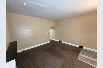 612 E 18th St, Munhall, PA 15120 - Photo 2