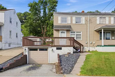 321 Cedar St, Jeannette, PA 15644 - Photo 1