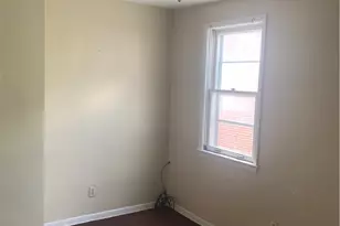 310 Knox St, Pittsburgh, PA 15210 - Photo 10