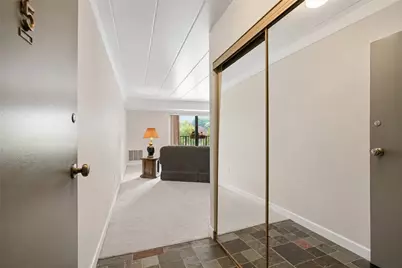 1400 Smokey Wood Dr #406, Pittsburgh, PA 15218 - Photo 6