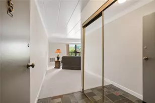 1400 Smokey Wood Dr, Pittsburgh, PA 15218 - Photo 6