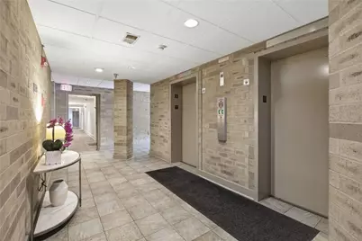 1400 Smokey Wood Dr #406, Pittsburgh, PA 15218 - Photo 6