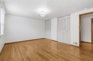 1260 Delfield Dr, Bethel Park, PA 15102 - Photo 24