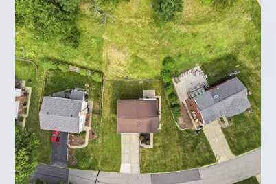 1260 Delfield Dr, Bethel Park, PA 15102 - Photo 42