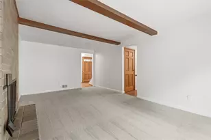 1260 Delfield Dr, Bethel Park, PA 15102 - Photo 20