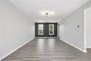 9261 Harmony Dr, Pittsburgh, PA 15237 - Photo 16