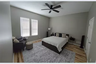 5847 Pierce St, Pittsburgh, PA 15232 - Photo 12