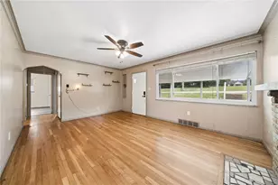 549 Idaho Ave, Pittsburgh, PA 15147 - Photo 4