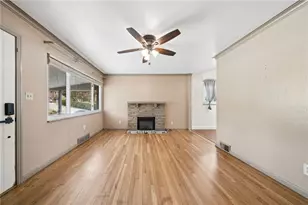 549 Idaho Ave, Pittsburgh, PA 15147 - Photo 2