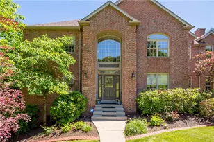 301 Bunker Hill Dr, Peters Township, PA 15317 - Photo 2
